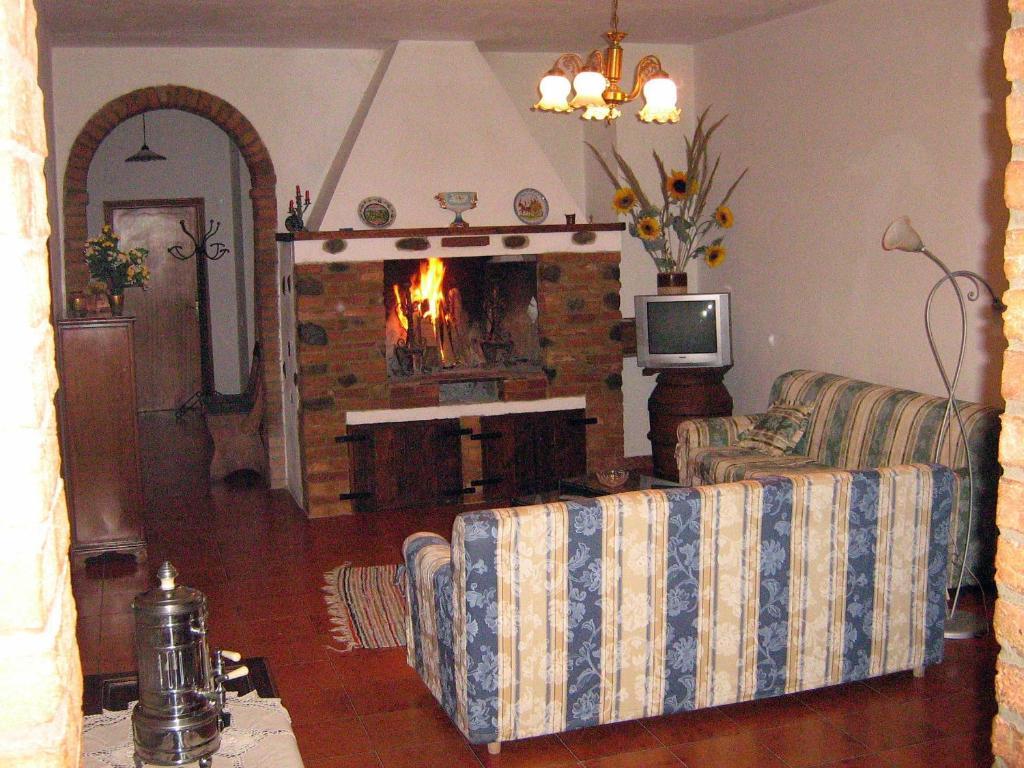 Certine Agriturismo أسكيانو المظهر الخارجي الصورة